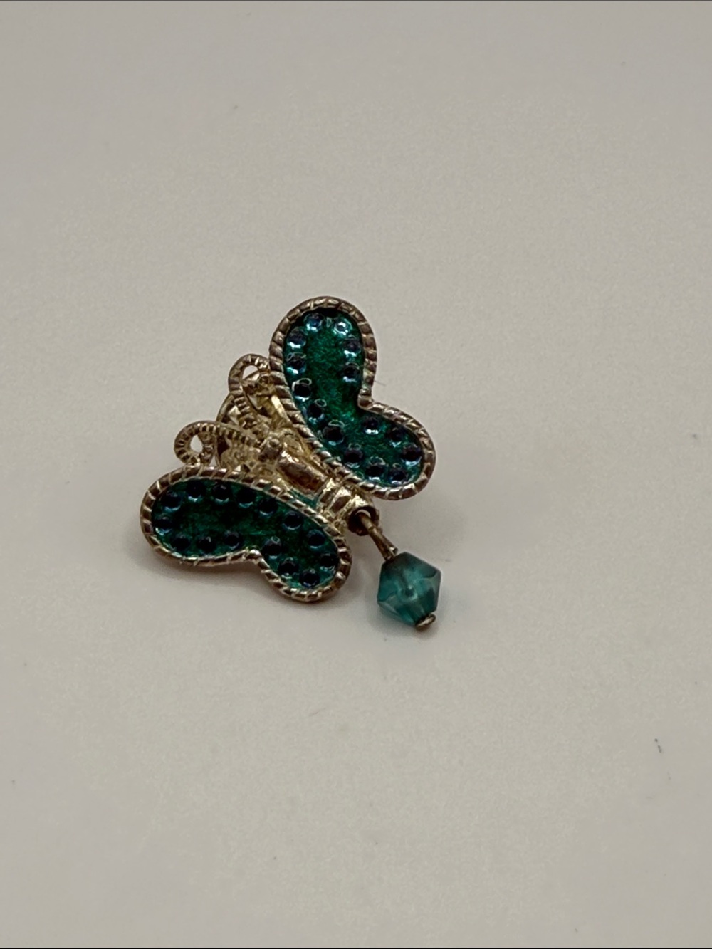 Vintage Avon Silver Tone Turquoise Blue Beaded Butterfly Lapel Statement Pin